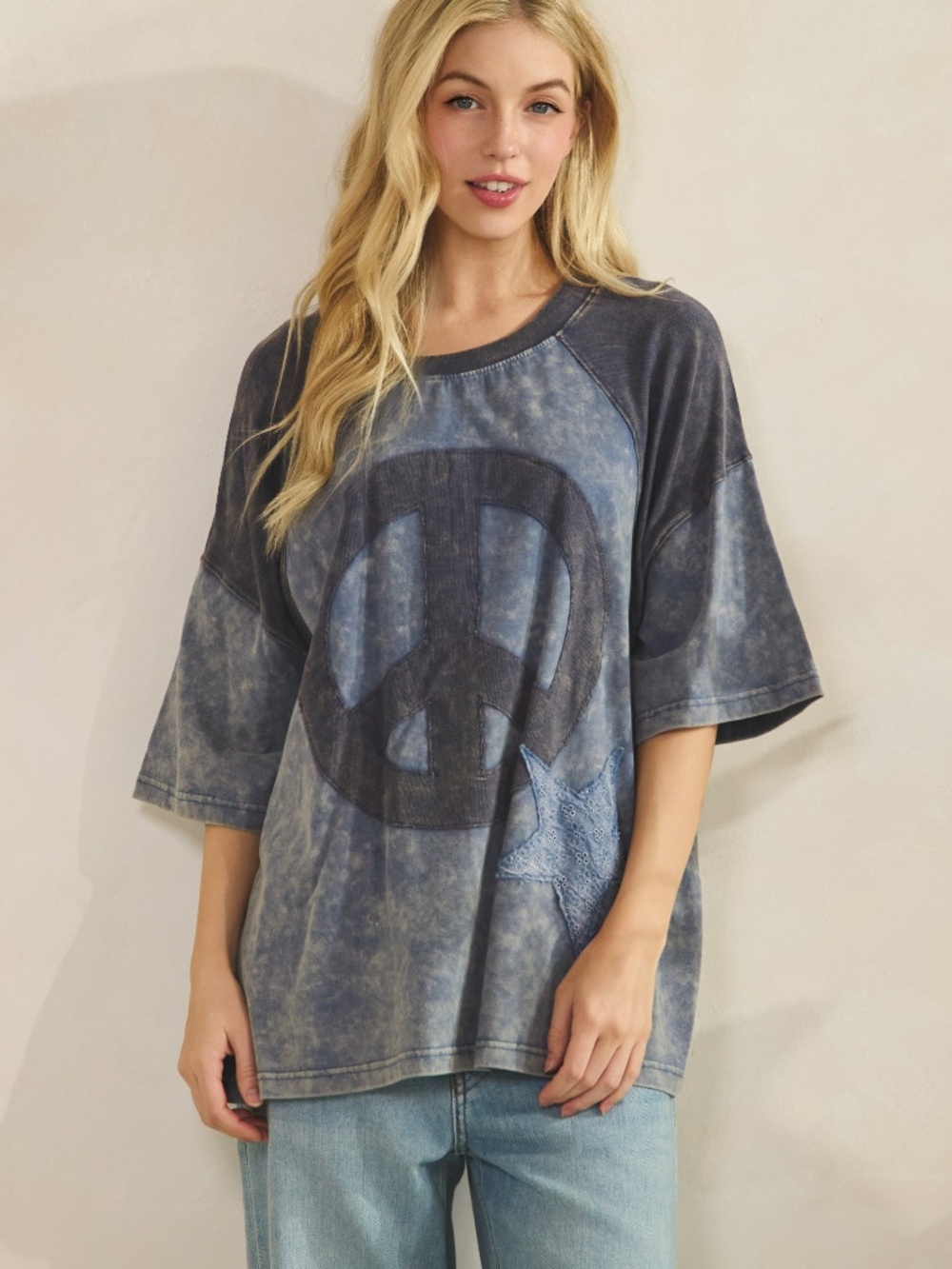 Sage + Fig Blue Mineral Wash Peace Star Patch Short Sleeve Top - Picture 3 of 6